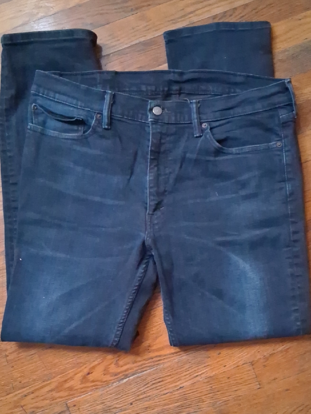 Levi's 511- Men's Dark Blue Slim Jeans